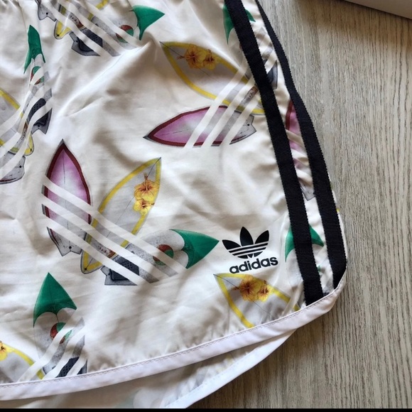/traded/Adidas Originals X Pharrell Williams 2 piece XL - Picture 6 of 11